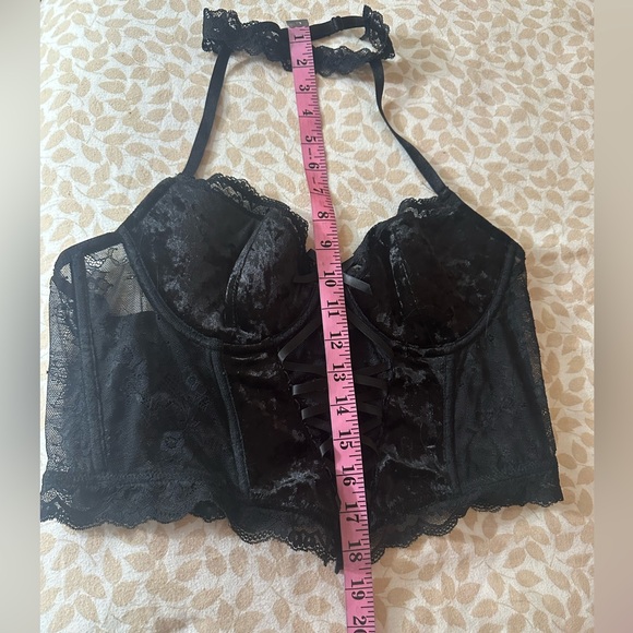 Killstar Black Cardinal Sins Gothic Lace Up Velvet High Neck Bralette NWOT XL - Picture 16 of 16